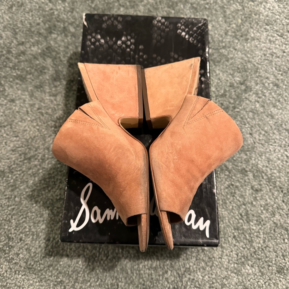 Sam Edelman Mules - Picture 3 of 5